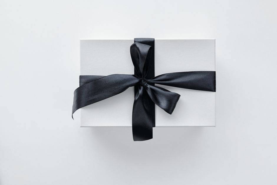 Minimalisme chic : pourquoi on adore les cadeaux simples
