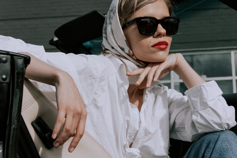 Foulards et étoles : l’astuce chic à offrir toute l’année